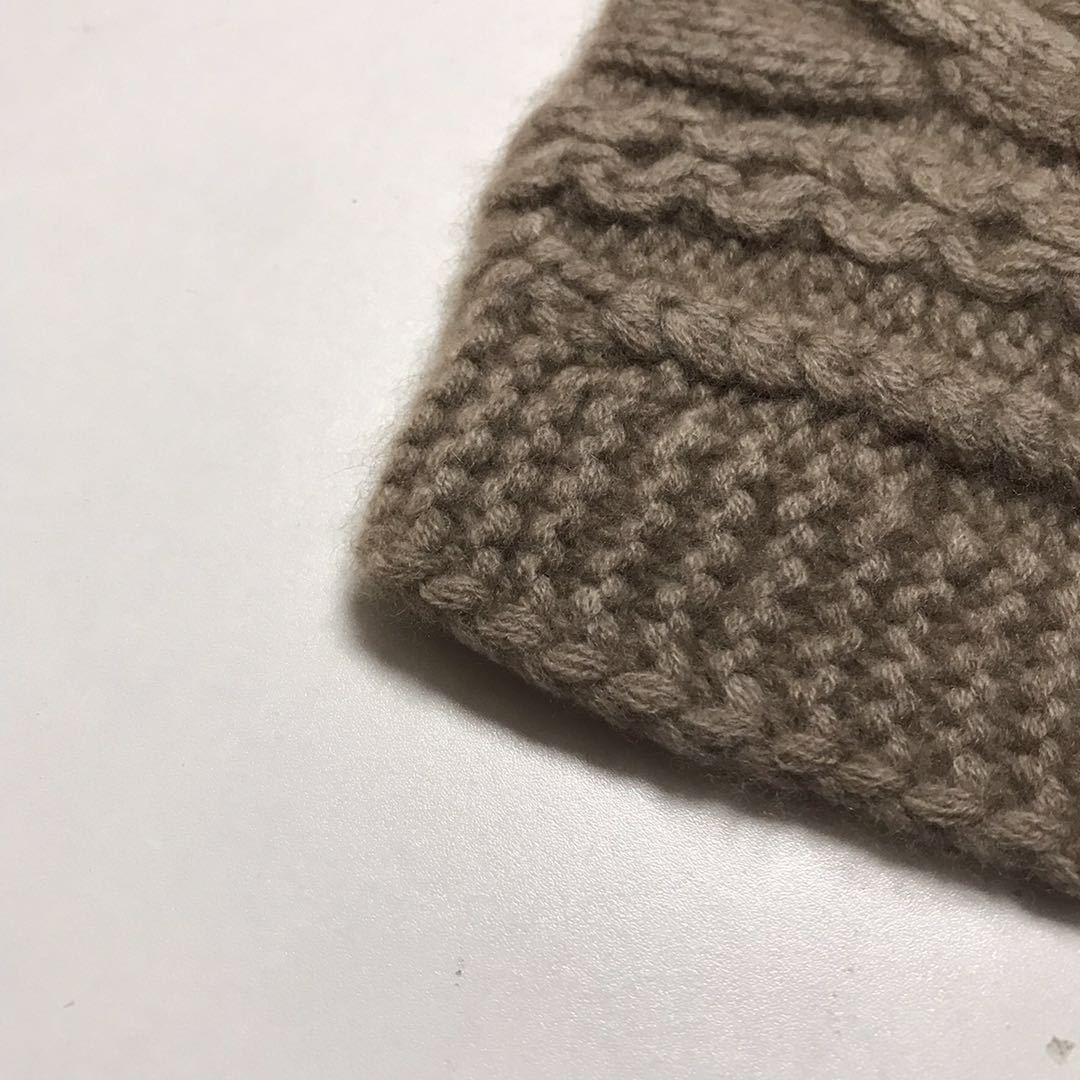 Ivy | Warm Hand-Knitted Hat